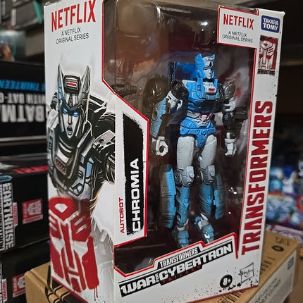 Hasbro Transformers Chromia Figure Deluxe Earthrise War For Cybertron Netflix