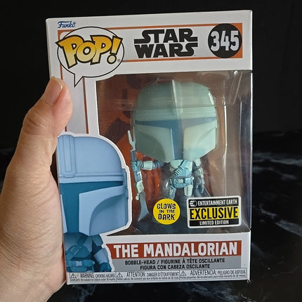 Funko Pop! Star Wars: The Mandalorian Hologram Glow-in-the-Dark EE Exclusive 