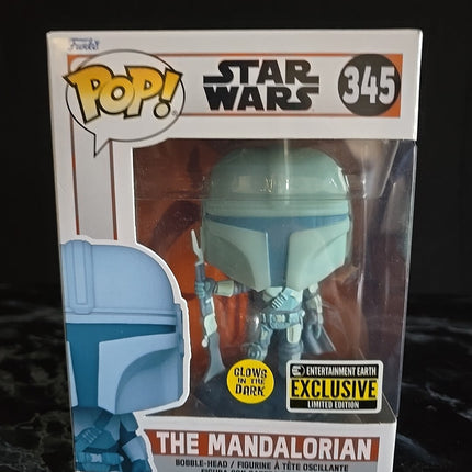 Funko Pop! Star Wars: The Mandalorian Hologram Glow-in-the-Dark EE Exclusive 