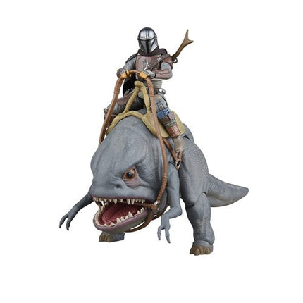 Star Wars The Vintage Collection Blurrg & The Mandalorian 3 3/4-Inch Scale Action Figure Set