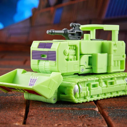 The Transformers: The Movie Studio Series 86 Deluxe Class Constructicon Bonecrusher